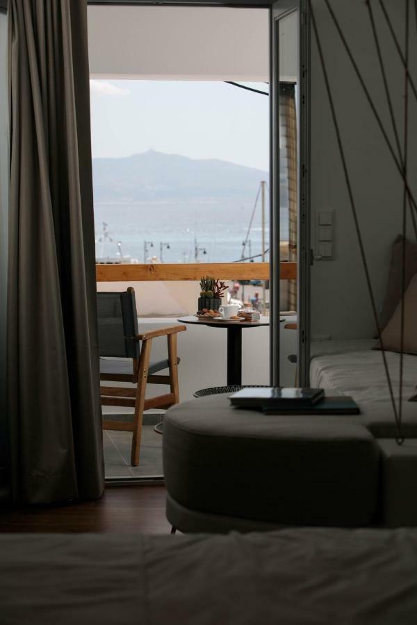 Kissos Luxury Suites Naxos City Ngoại thất bức ảnh