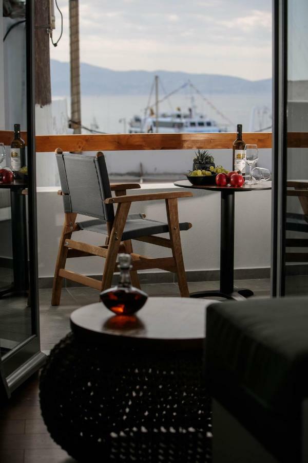 Kissos Luxury Suites Naxos City Ngoại thất bức ảnh